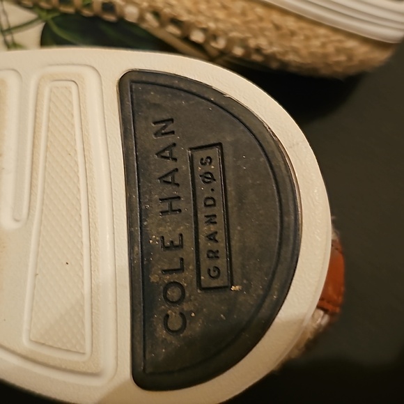 Cole Haan Palm Leaf Loafers NWOT - Picture 3 of 5